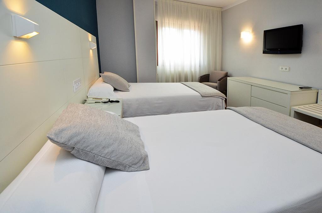 Hostal Vista Alegre Castro Urdiales Exteriör bild